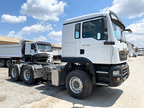 Sinotruk-HOWO-TX-6X4-430-TRACTOR-14